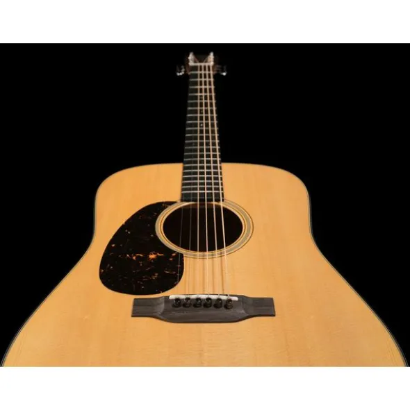 Martin Guitar D-18 Satin LH