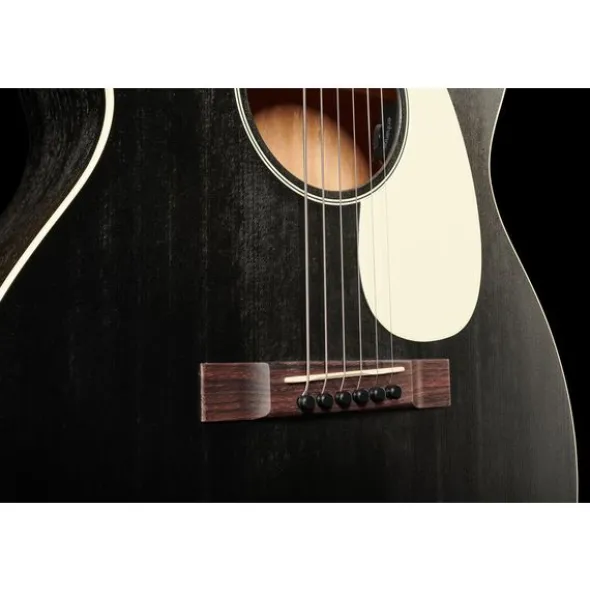 Martin Guitar 000-17E