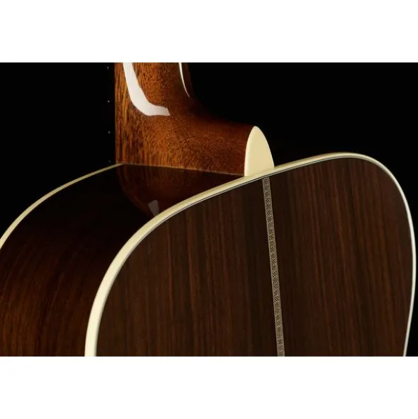 Martin Guitar 000-28EC Eric Clapton