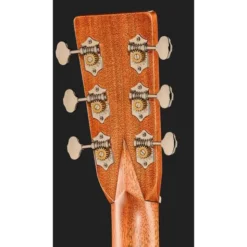 Martin Guitar HD28
