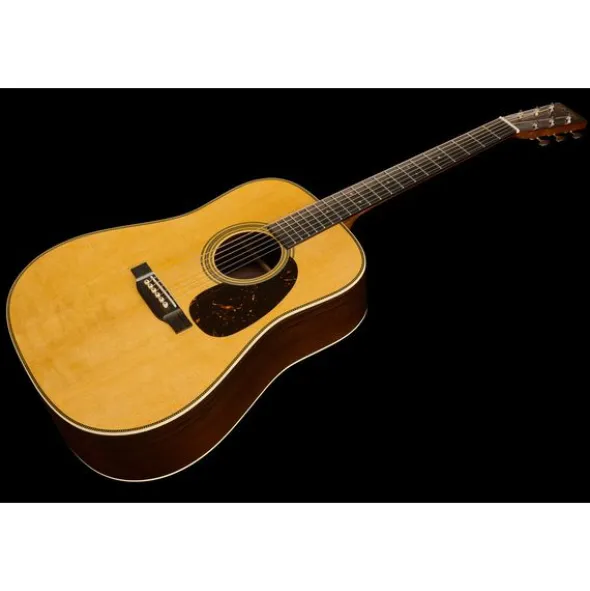 Martin Guitar HD-28