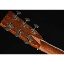 Martin Guitar HD28E LRB