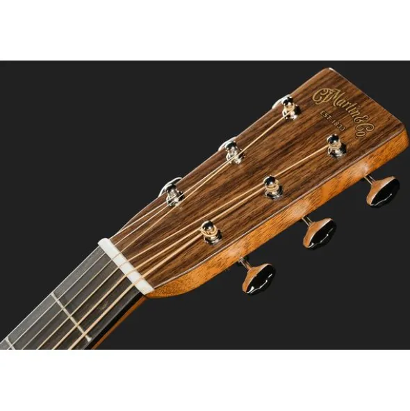 Martin Guitar HD28E LRB LH