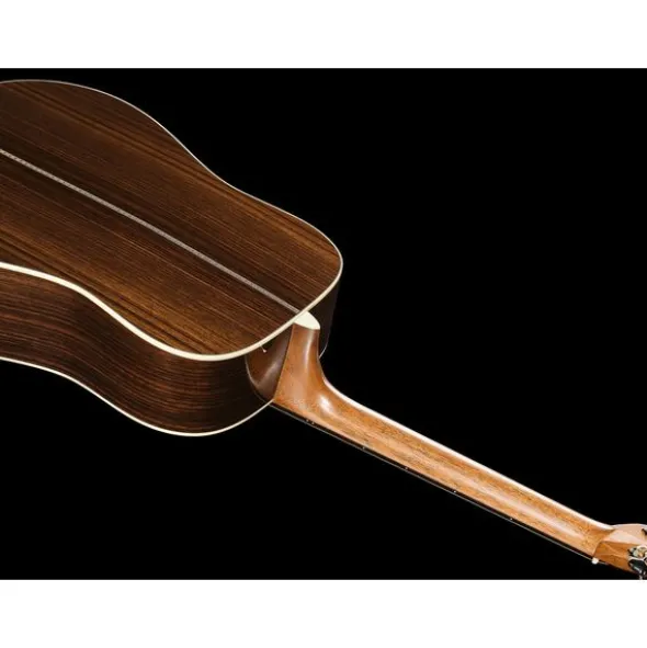 Martin Guitar HD28 Sunburst
