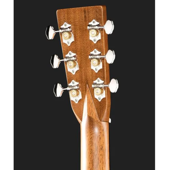 Martin Guitar HD28 Sunburst