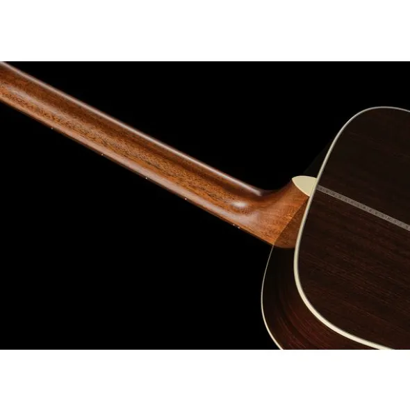 Martin Guitar HD28 Sunburst LH