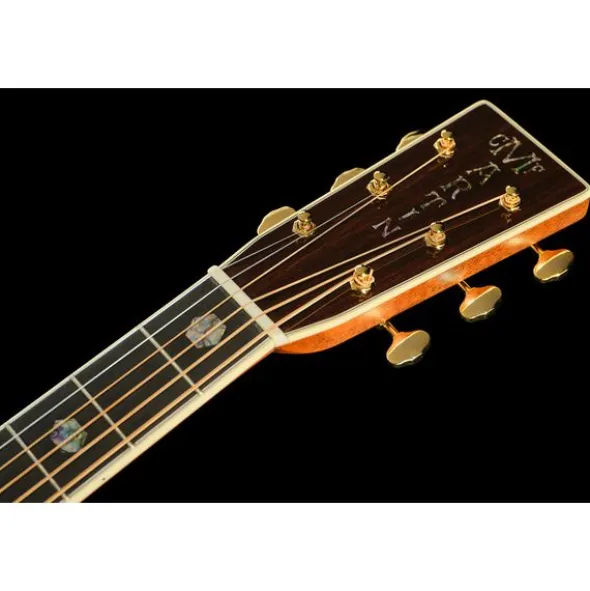 Martin Guitar J40 LH