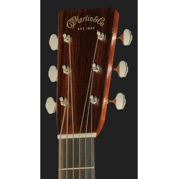 Martin Guitar OM28