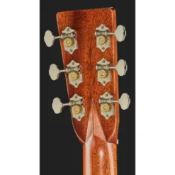 Martin Guitar OM28