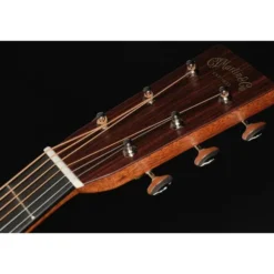 Martin Guitar OM28E