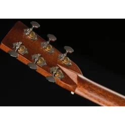 Martin Guitar OM28E