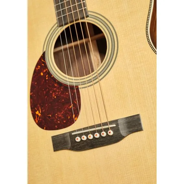 Martin Guitar OM28 LH