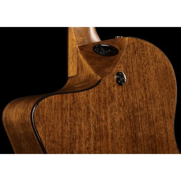 Martin Guitar SC-18E