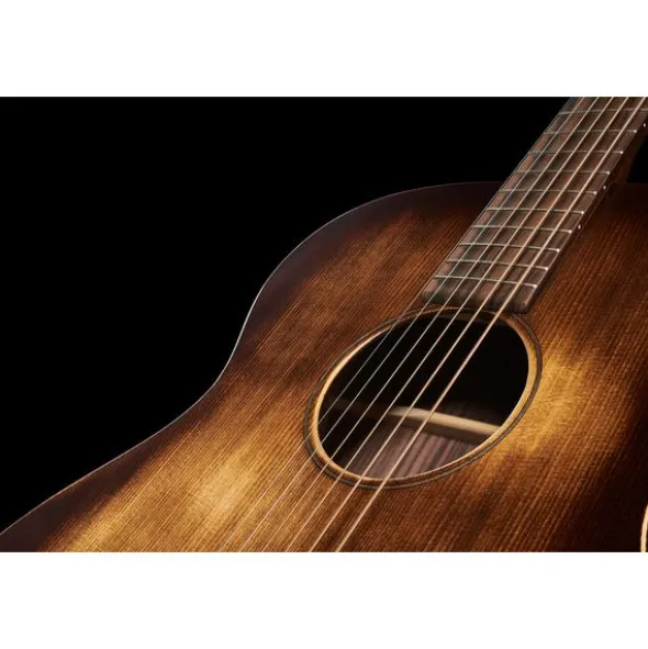 Martin Guitar 000-16 StreetMaster LH