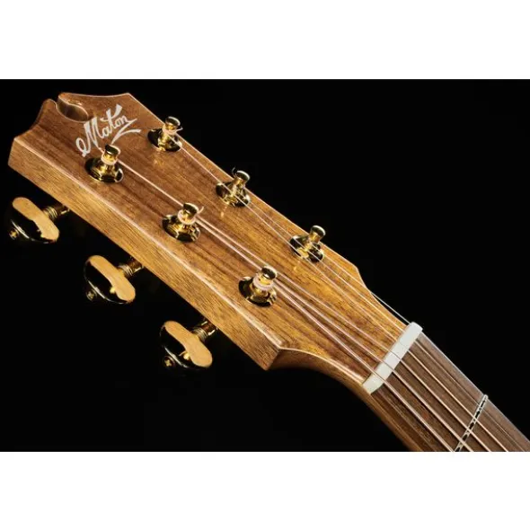 Maton EA80C