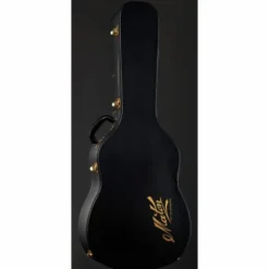 Maton EBG808A w/ Case
