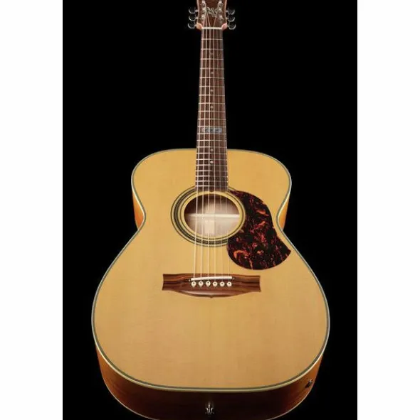 Maton EBG808 Tommy Emmanuel