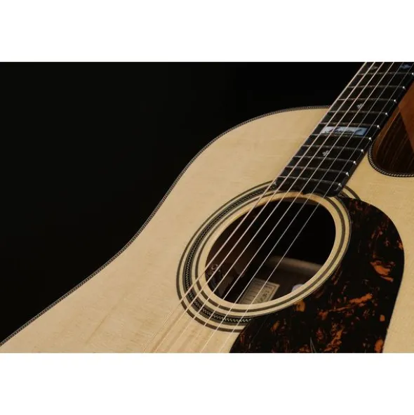 Maton EM100C Messiah