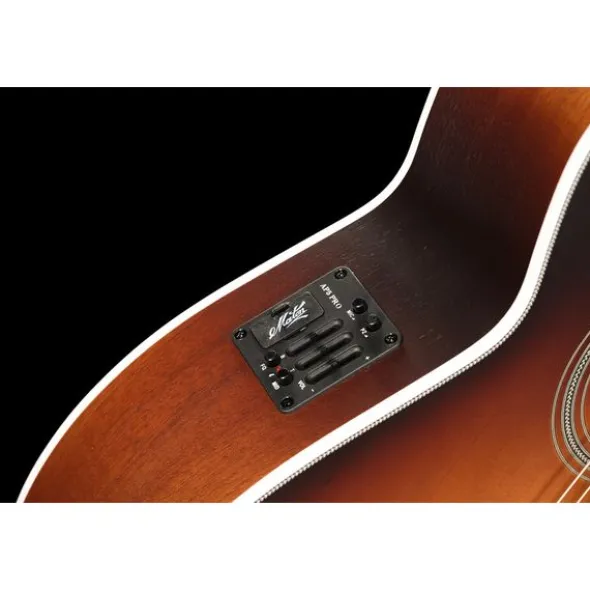 Maton Troubadour Traditional