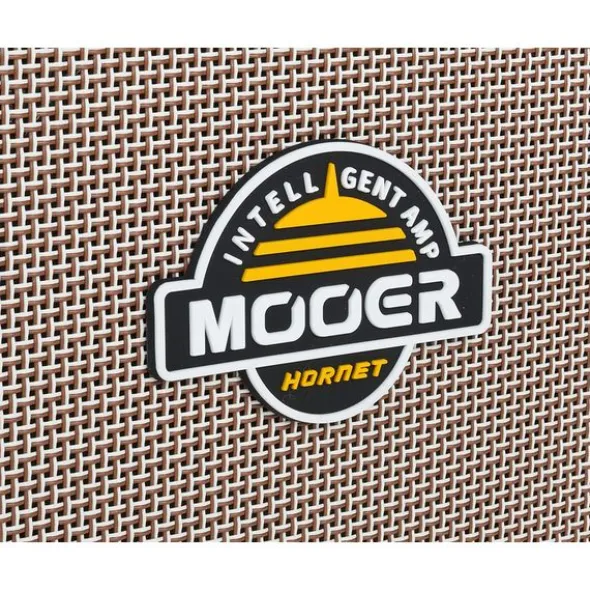 Mooer Hornet 15i Modeling Amp White