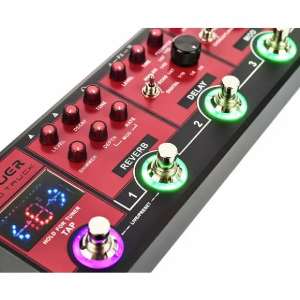 Mooer Red Truck