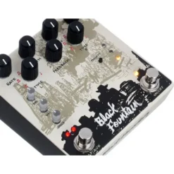 Old Blood Noise Endeavors Black Fountain Stereo Delay CR