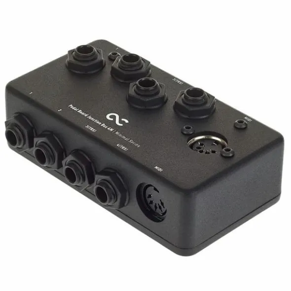One Control Pedalboard Patchbay 4M