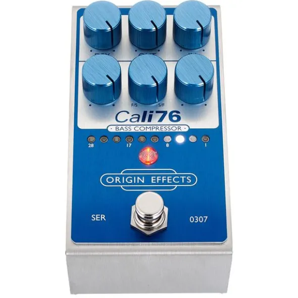 Origin Effects Cali76 V2 Bass Compressor BL