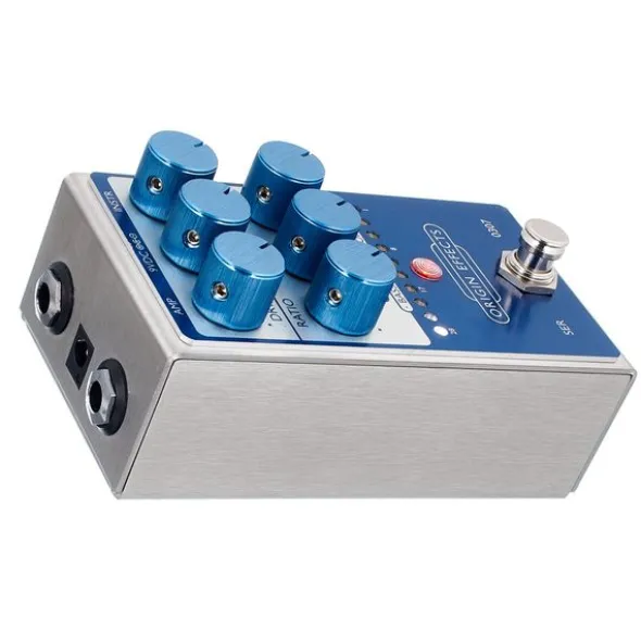 Origin Effects Cali76 V2 Bass Compressor BL