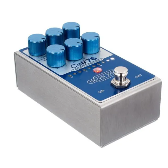 Origin Effects Cali76 V2 Bass Compressor BL