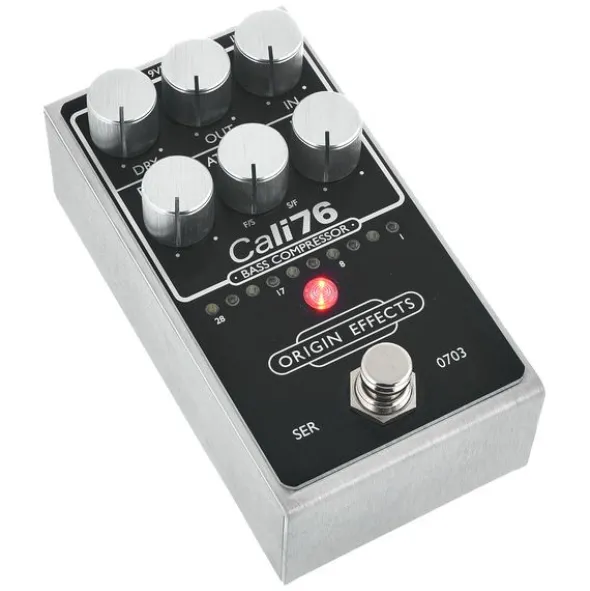 Origin Effects Cali76 V2 Bass Compressor BK