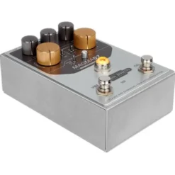 Origin Effects Magma 57 Vibrato & Drive