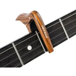 Ortega OCAPOUKE-WND Capo Ukulele