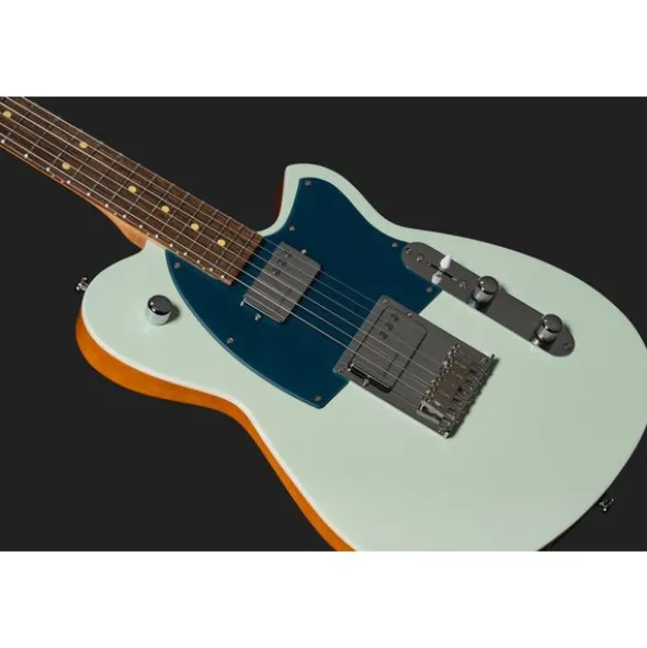 Reverend Charger Cleancut Iconic Blue