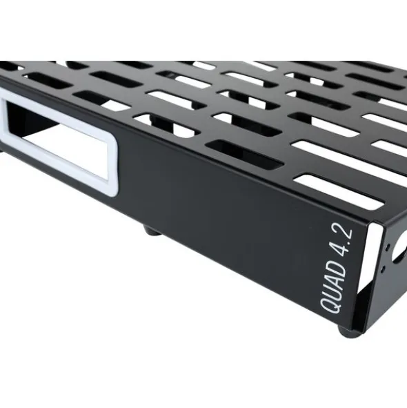 Rockboard QUAD 4.2 B with Gig Bag