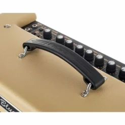 Roland Blues Cube Stage