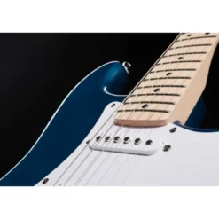 Squier Aff. Strat HSS MN PACK LPB
