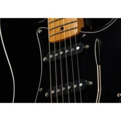 Squier CV 70s Strat HSS MN BLK Bundle