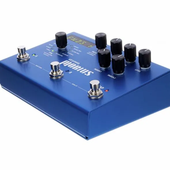 Strymon Mobius