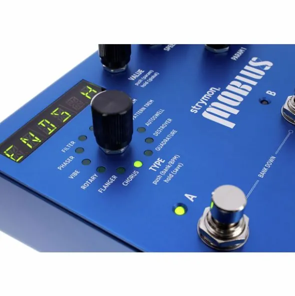 Strymon Mobius