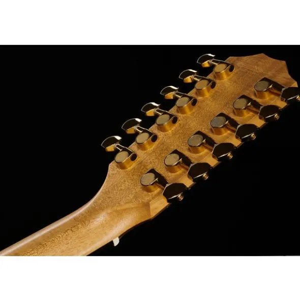 Taylor 264ce-K DLX