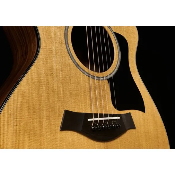 Taylor 212ce Plus