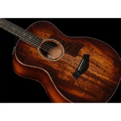 Taylor Custom #44: C24ce 8-String Bar