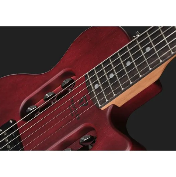 Traveler Guitar EG-1 Studio Red Satin