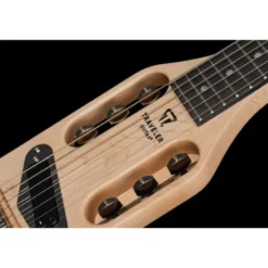 Traveler Guitar Electric Ultra-Light Maple