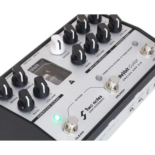 Two Notes ReVolt Guitar Preamp