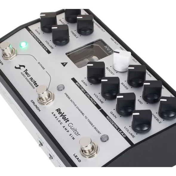 Two Notes ReVolt Guitar Preamp
