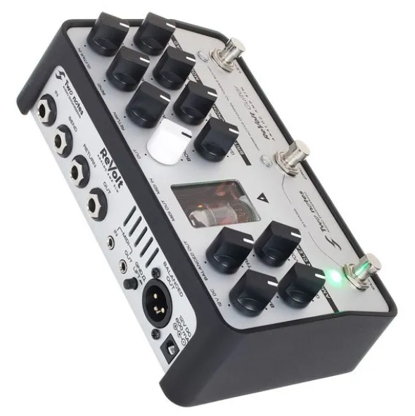Two Notes ReVolt Guitar Preamp
