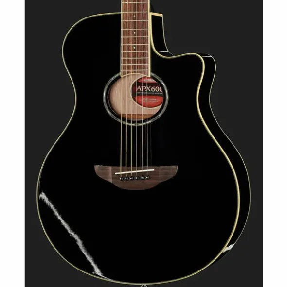 Yamaha APX 600 Black