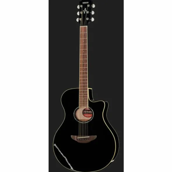 Yamaha APX 600 Black